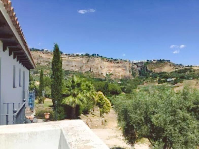 Hacienda Puerto De Las Muelas 龙达 外观 照片