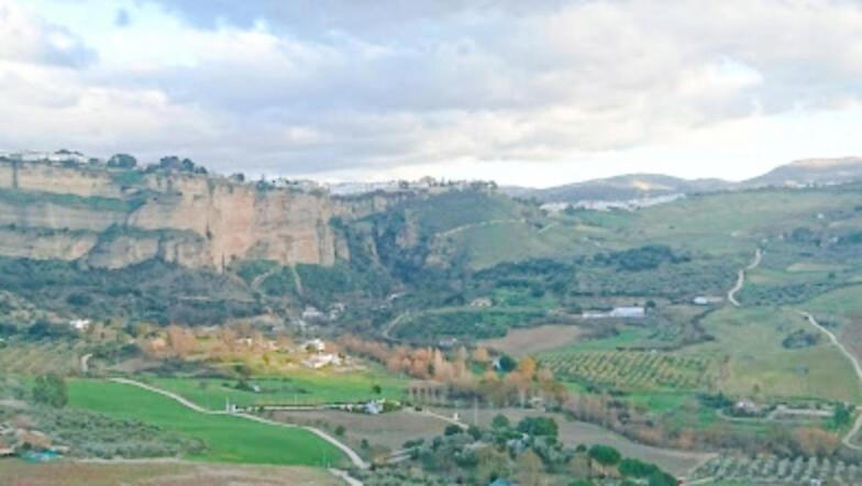Hacienda Puerto De Las Muelas 龙达 外观 照片